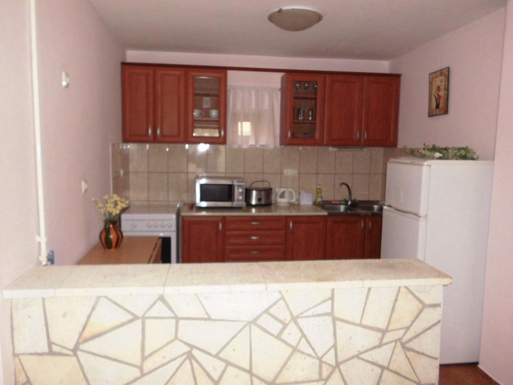 Apartment Fenyves *